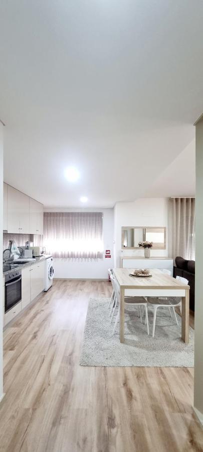 Imperial Apartment 1, 2 E 3 Braga Buitenkant foto