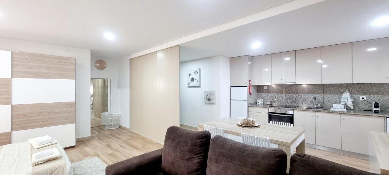 Imperial Apartment 1, 2 E 3 Braga Buitenkant foto