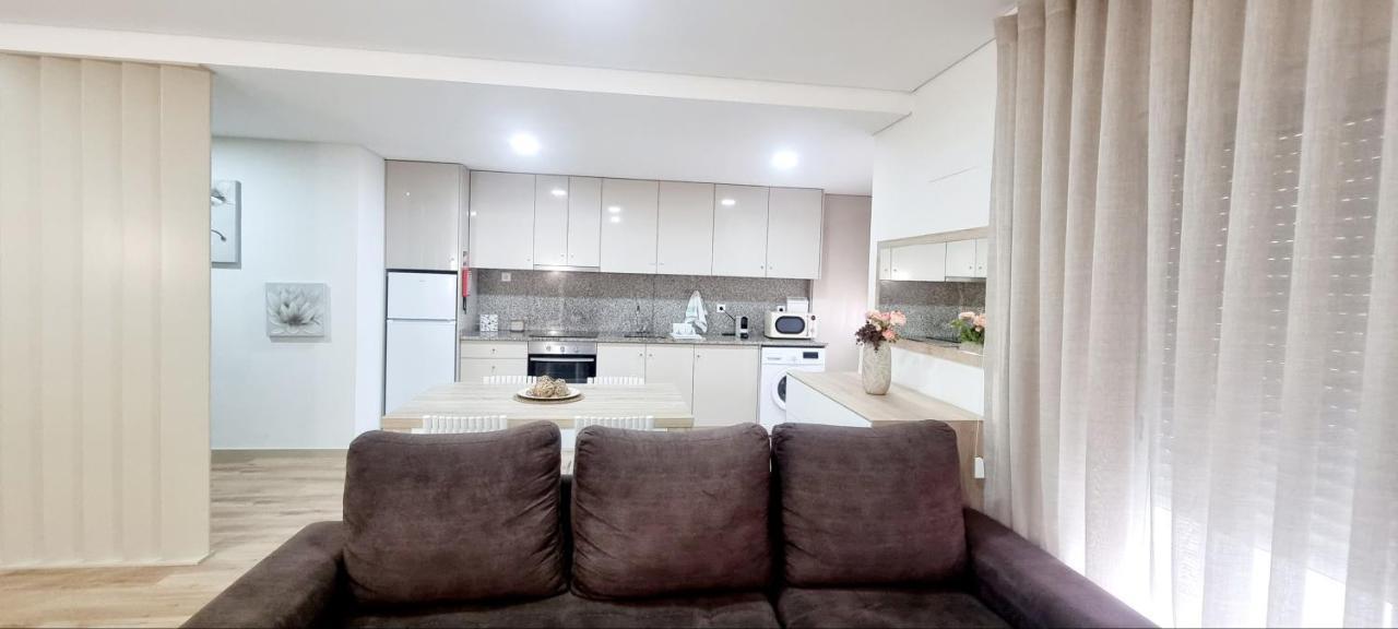 Imperial Apartment 1, 2 E 3 Braga Buitenkant foto